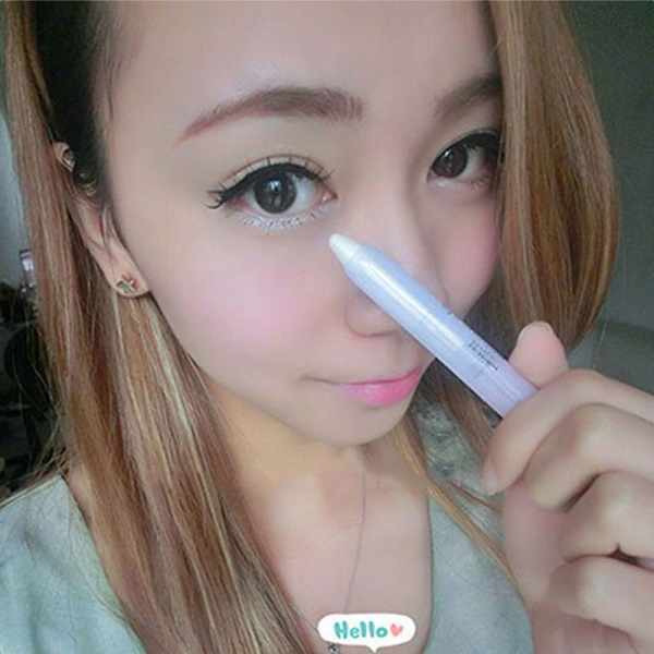 korean-beauty-white-eyeshadow